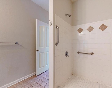 4207 S Dale Mabry Highway - Photo Thumbnail 33