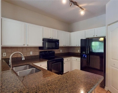 4207 S Dale Mabry Highway - Photo Thumbnail 6