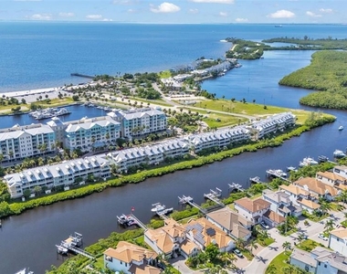 549 Bahia Beach Boulevard - Photo Thumbnail 30