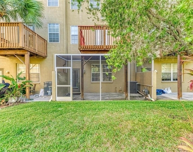 3047 Pointeview Drive - Photo Thumbnail 43