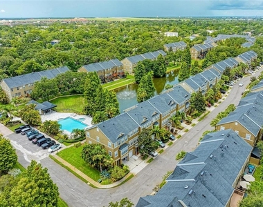3047 Pointeview Drive - Photo Thumbnail 47