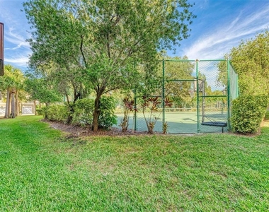 3047 Pointeview Drive - Photo Thumbnail 41