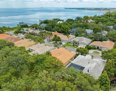 3047 Pointeview Drive - Photo Thumbnail 50