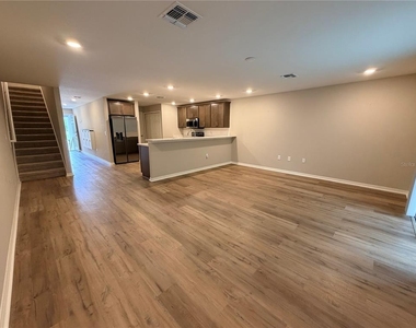 2738 Idyll Lakes Circle - Photo Thumbnail 5