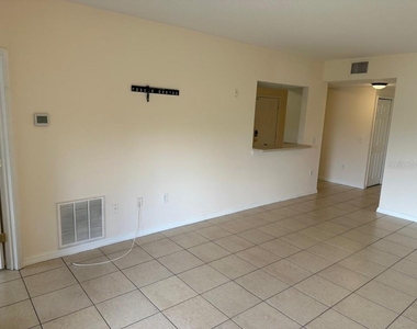 6425 Cypressdale Drive - Photo Thumbnail 35