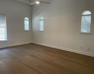 409 S Westland Avenue - Photo Thumbnail 4