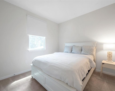 4966 Avalon Park Boulevard - Photo Thumbnail 34