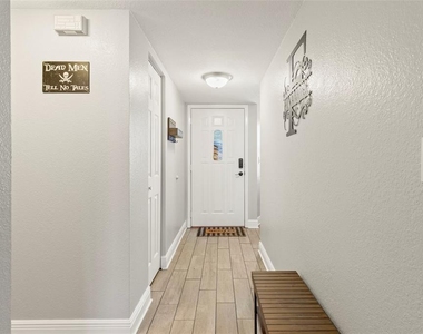 5817 Park Street N - Photo Thumbnail 2