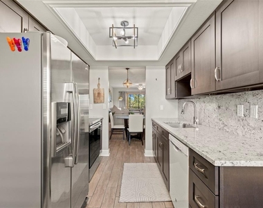 5817 Park Street N - Photo Thumbnail 5
