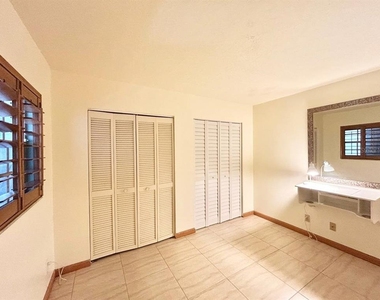 420 N Bayshore Boulevard - Photo Thumbnail 14
