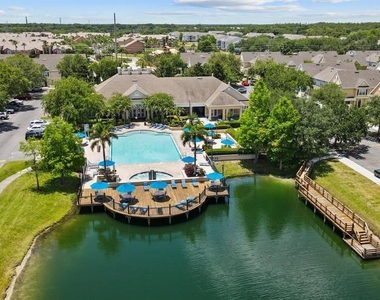 4013 Venetian Bay Drive - Photo Thumbnail 21