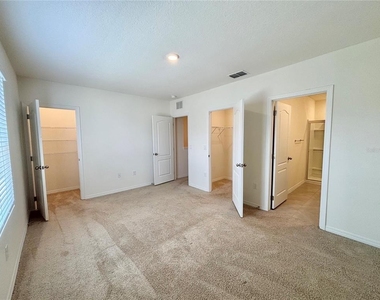 401 Feltrim Reserve Boulevard - Photo Thumbnail 6