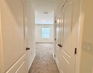 401 Feltrim Reserve Boulevard - Photo Thumbnail 15