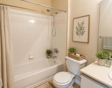 2652 Robert Trent Jones Drive - Photo Thumbnail 8