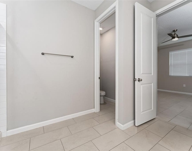 1434 Maddie Berry Lane - Photo Thumbnail 12