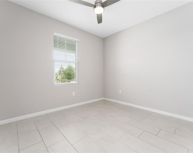 1434 Maddie Berry Lane - Photo Thumbnail 18