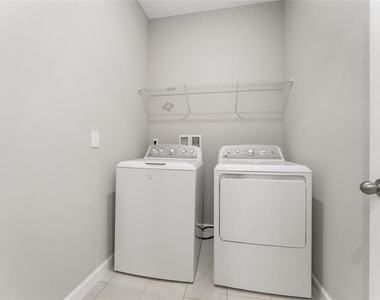 1434 Maddie Berry Lane - Photo Thumbnail 21
