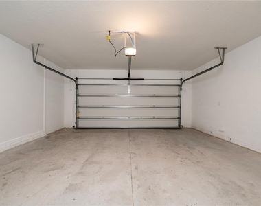 5794 Le Marin Way - Photo Thumbnail 23