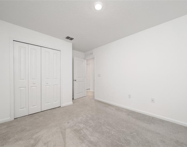 5794 Le Marin Way - Photo Thumbnail 14