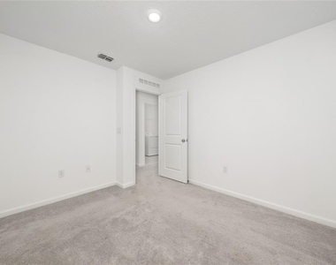 5794 Le Marin Way - Photo Thumbnail 12