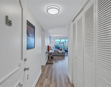 3806 Gulf Of Mexico Drive - Photo Thumbnail 6