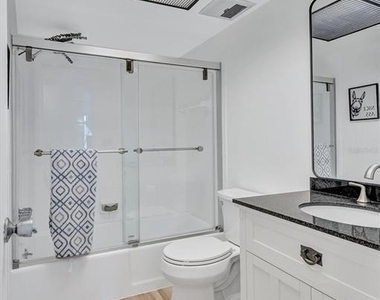 3806 Gulf Of Mexico Drive - Photo Thumbnail 15