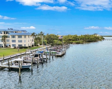 3806 Gulf Of Mexico Drive - Photo Thumbnail 21