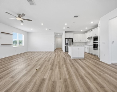 4311 Sw 84th Street - Photo Thumbnail 6
