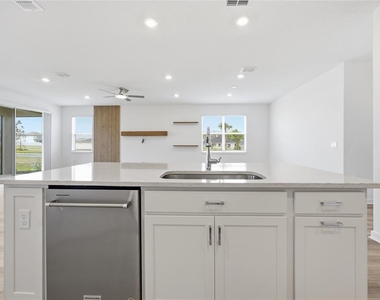 4311 Sw 84th Street - Photo Thumbnail 9