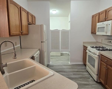 1009 Ridgeville Road - Photo Thumbnail 7