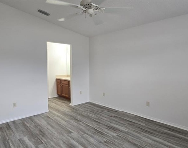1009 Ridgeville Road - Photo Thumbnail 12