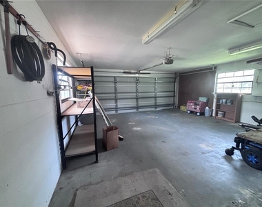 4907 Ne 6th Street - Photo Thumbnail 14