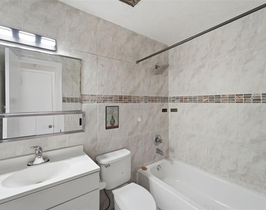 1655 W Oak Ridge Road - Photo Thumbnail 15
