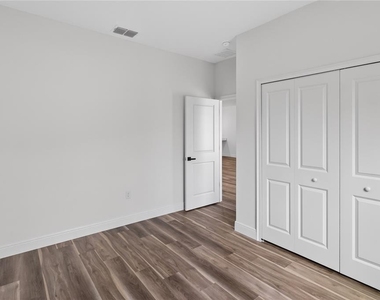 9066 N Akola Way - Photo Thumbnail 2