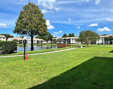 8205 Sun Spring Circle - Photo Thumbnail 12