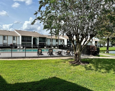 8205 Sun Spring Circle - Photo Thumbnail 10