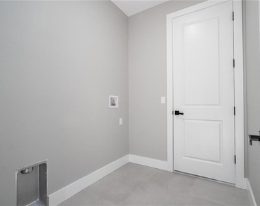49 Santa Fe Street - Photo Thumbnail 16