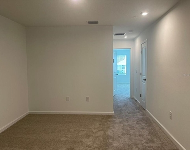 3172 Gardenia Reserve Street - Photo Thumbnail 10