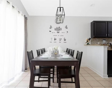 751 Country Woods Circle - Photo Thumbnail 16