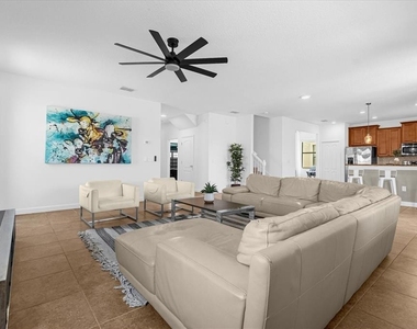 1483 Rolling Fairway Drive - Photo Thumbnail 3