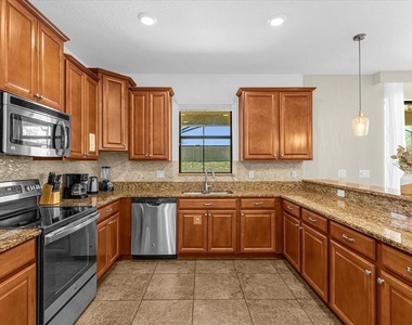 1483 Rolling Fairway Drive - Photo Thumbnail 9