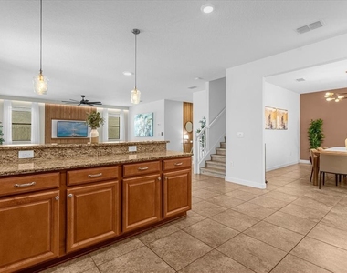 1483 Rolling Fairway Drive - Photo Thumbnail 10