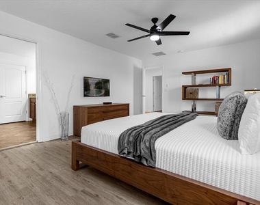 1483 Rolling Fairway Drive - Photo Thumbnail 19