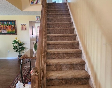 2242 Wood Court - Photo Thumbnail 4