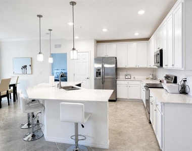 10054 Crooked Creek Drive - Photo Thumbnail 44