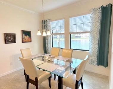 10054 Crooked Creek Drive - Photo Thumbnail 16