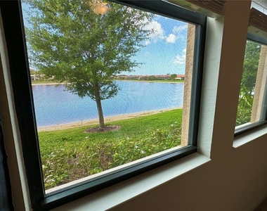 10054 Crooked Creek Drive - Photo Thumbnail 23