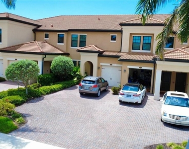 10054 Crooked Creek Drive - Photo Thumbnail 37