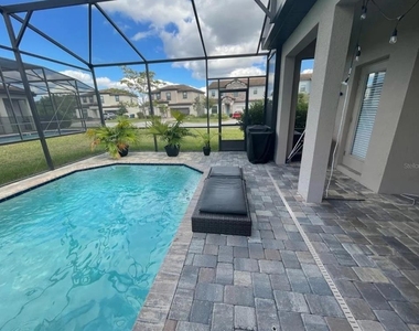 187 Brookes Place - Photo Thumbnail 10