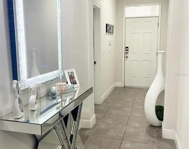 187 Brookes Place - Photo Thumbnail 7